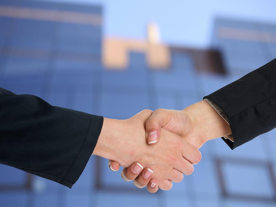 handshake-3298455_960_720